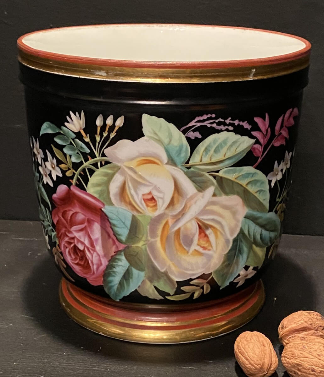 Cache Pot En Porcelaine XIX°