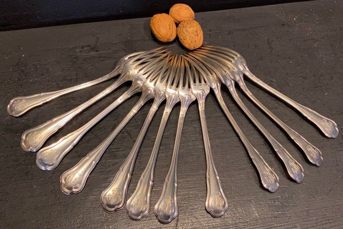 12 Demi Fourchettes En Argent Massif