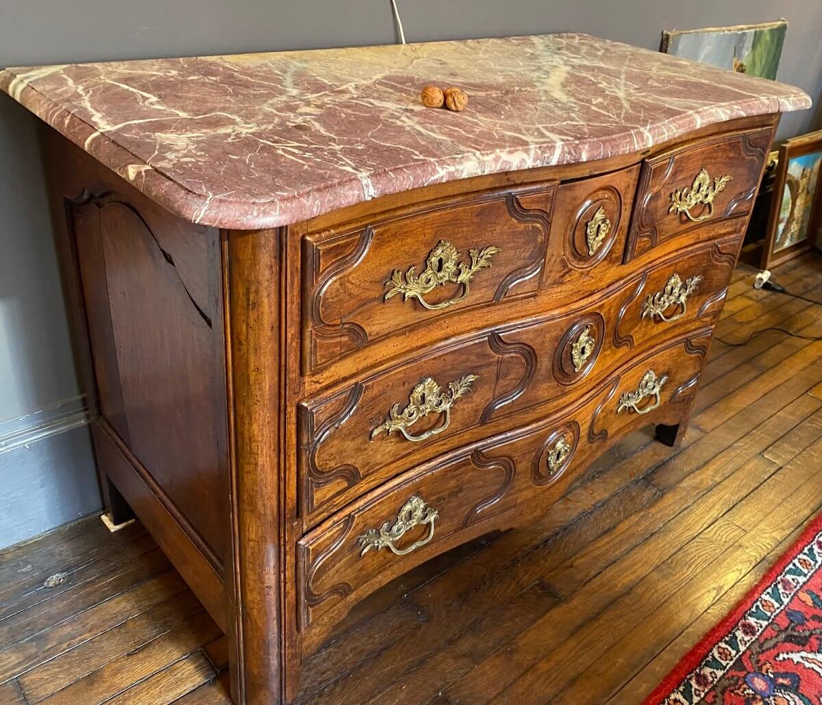 Commode En Bois Naturel Du XVIII° Siècle