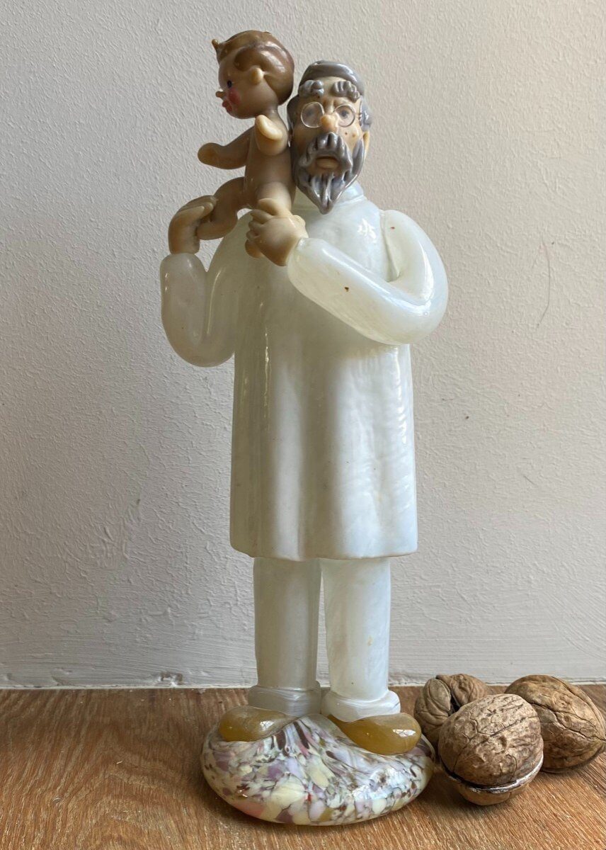Pédiatre En Verre Filé