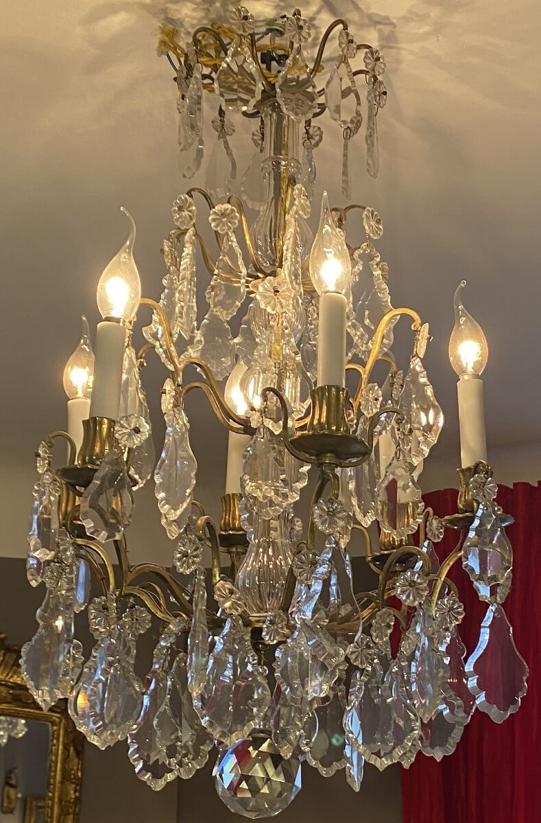 lustre en cristal à six bras de lumières