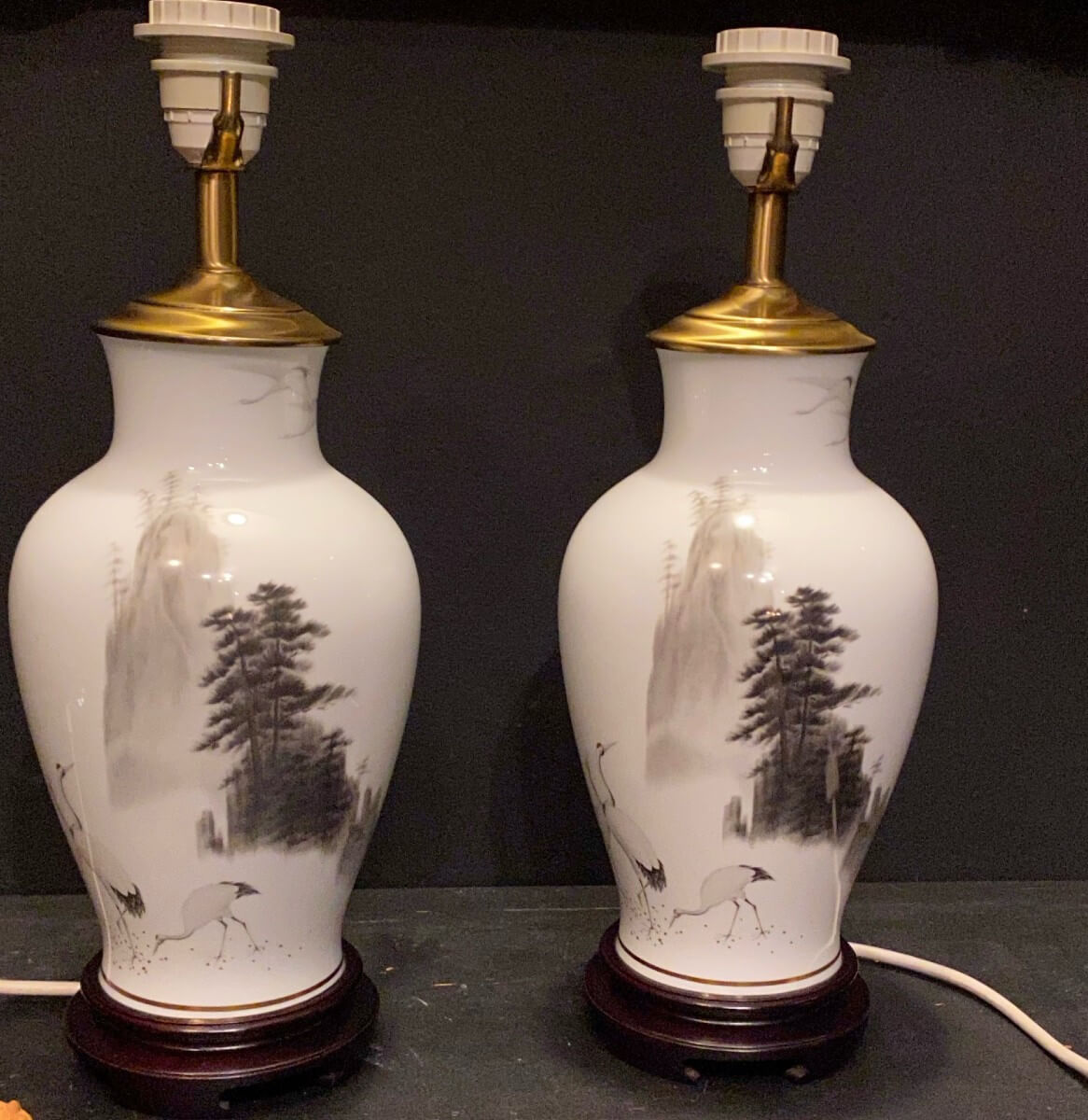 paire de lampes en porcelaine