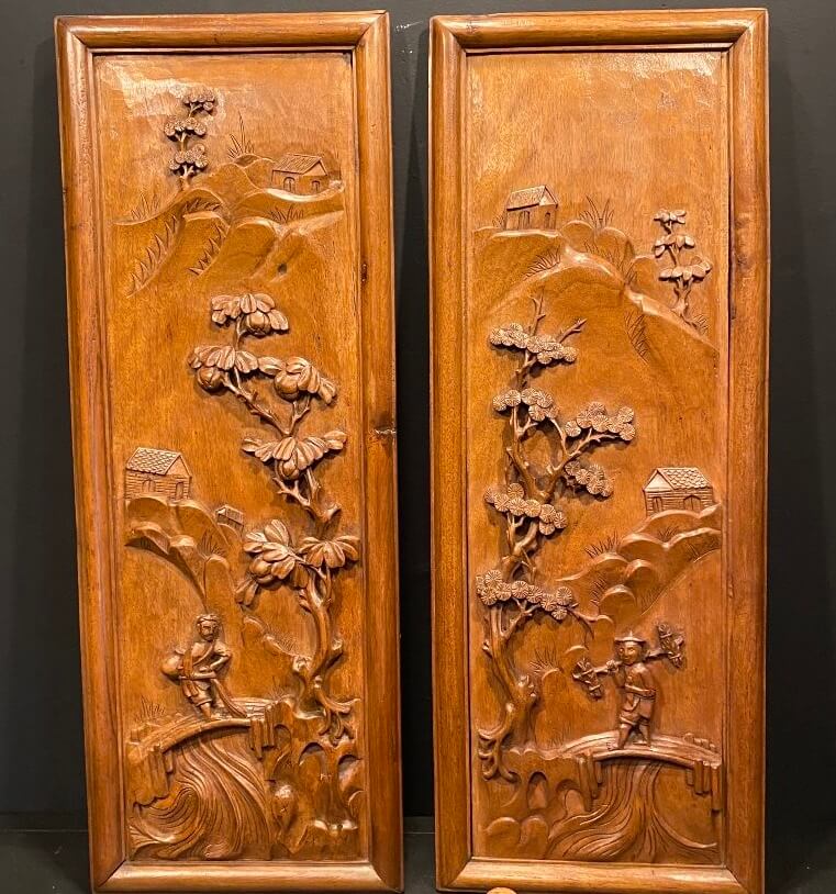 paire de panneau en bois sculpté,