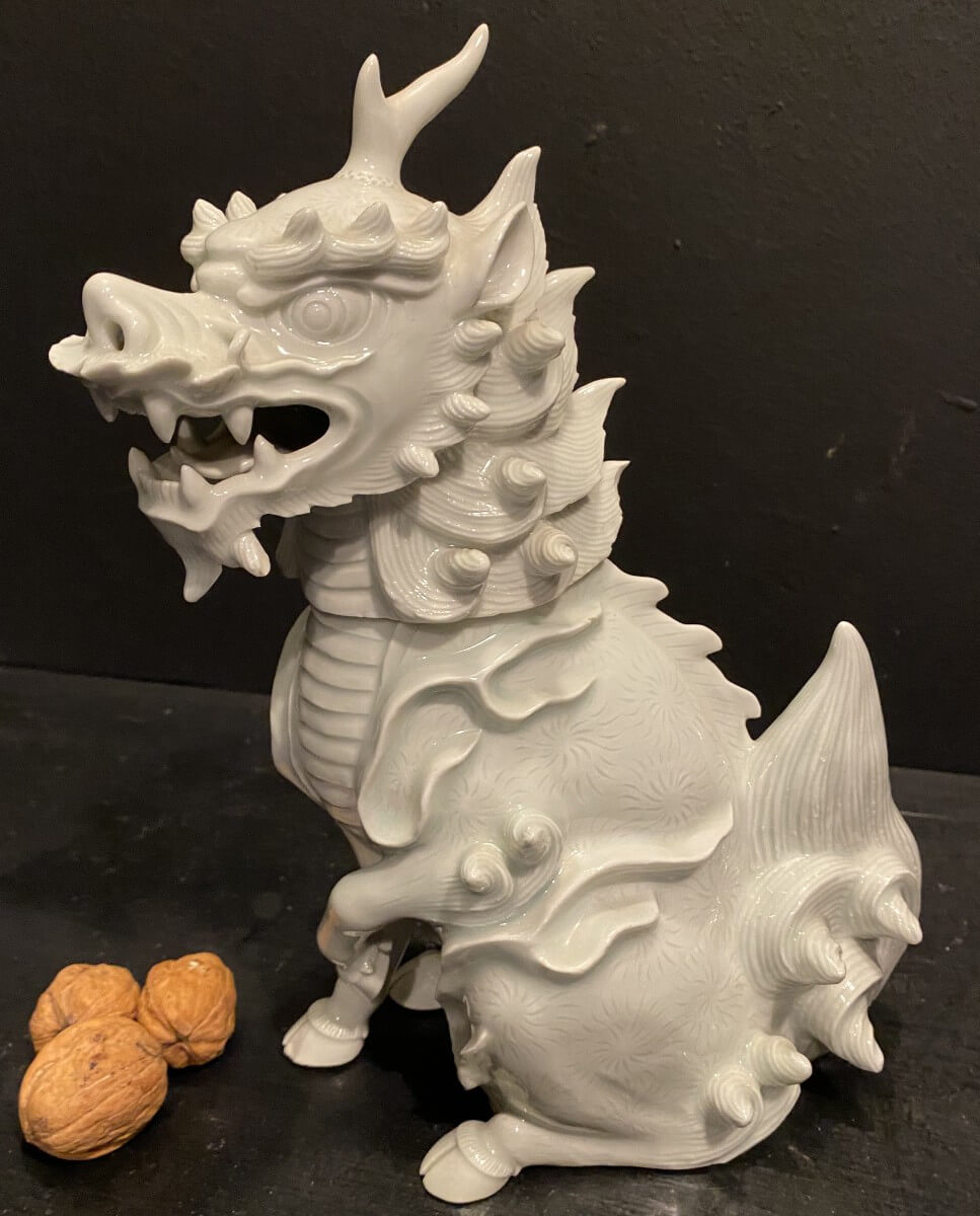 Bouteille Dragon En Porcelaine Blanche