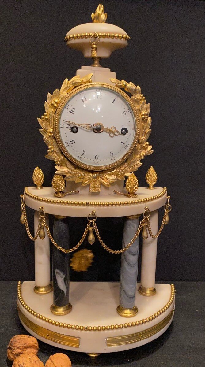 Pendule d'époque Louis XVI