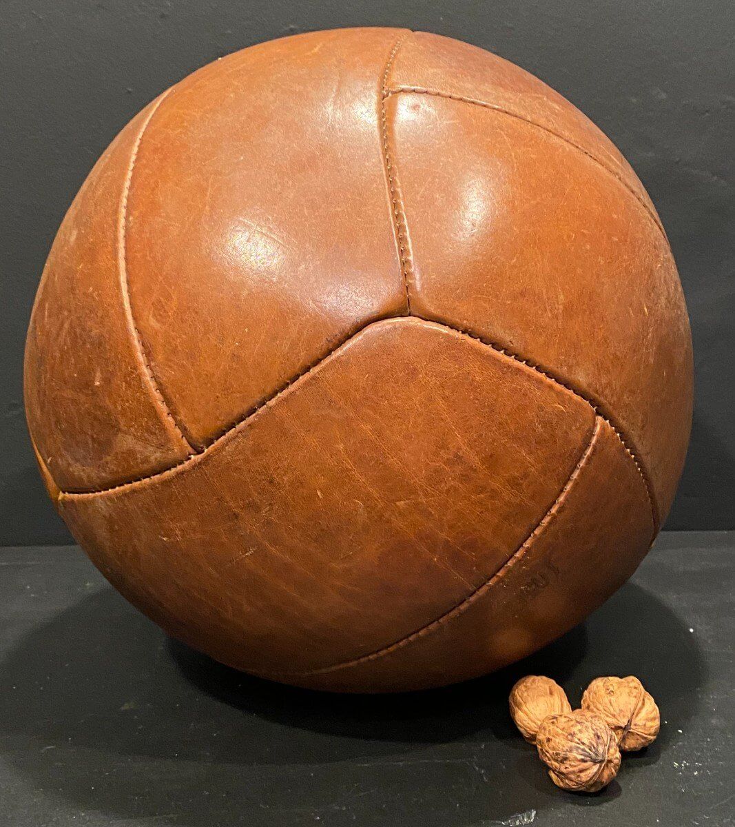 Gros Ballon En Cuir