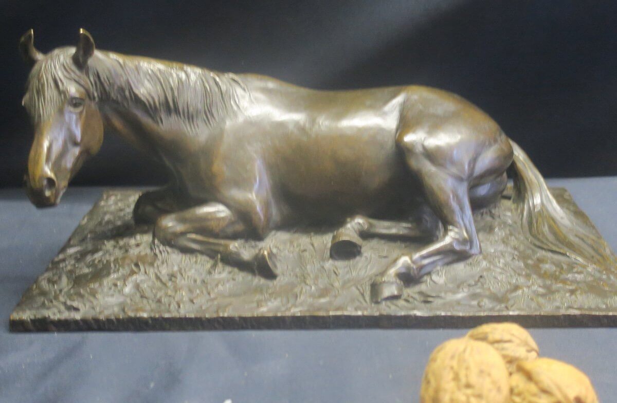Cheval Couché En Bronze De N Golejewski