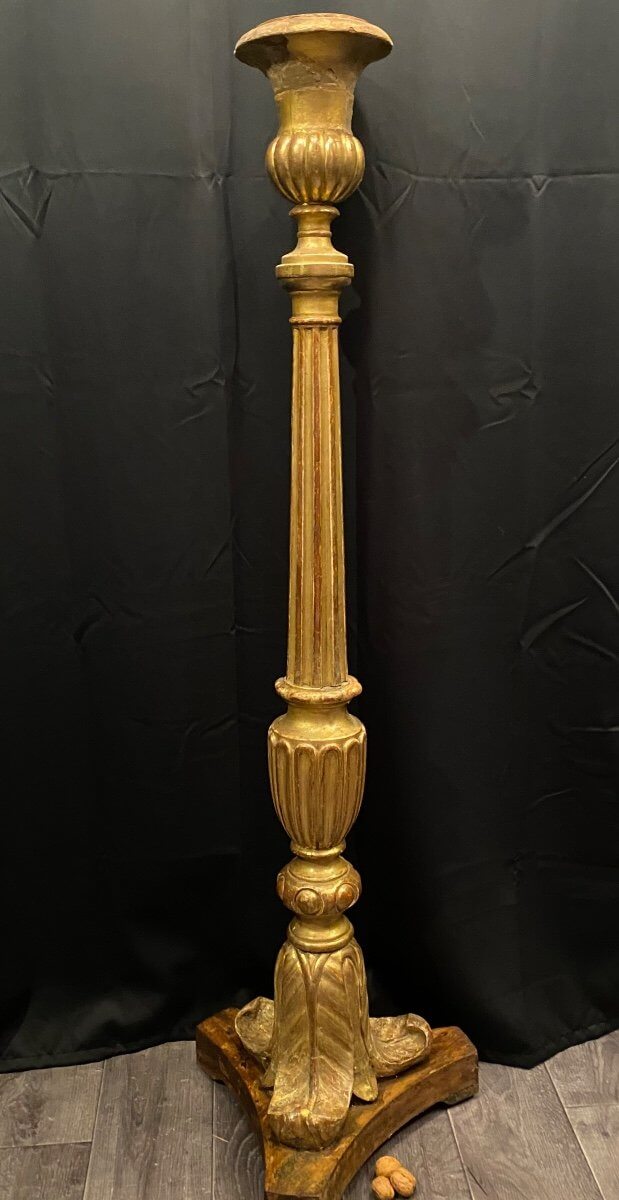 Colonne En Bois Doré