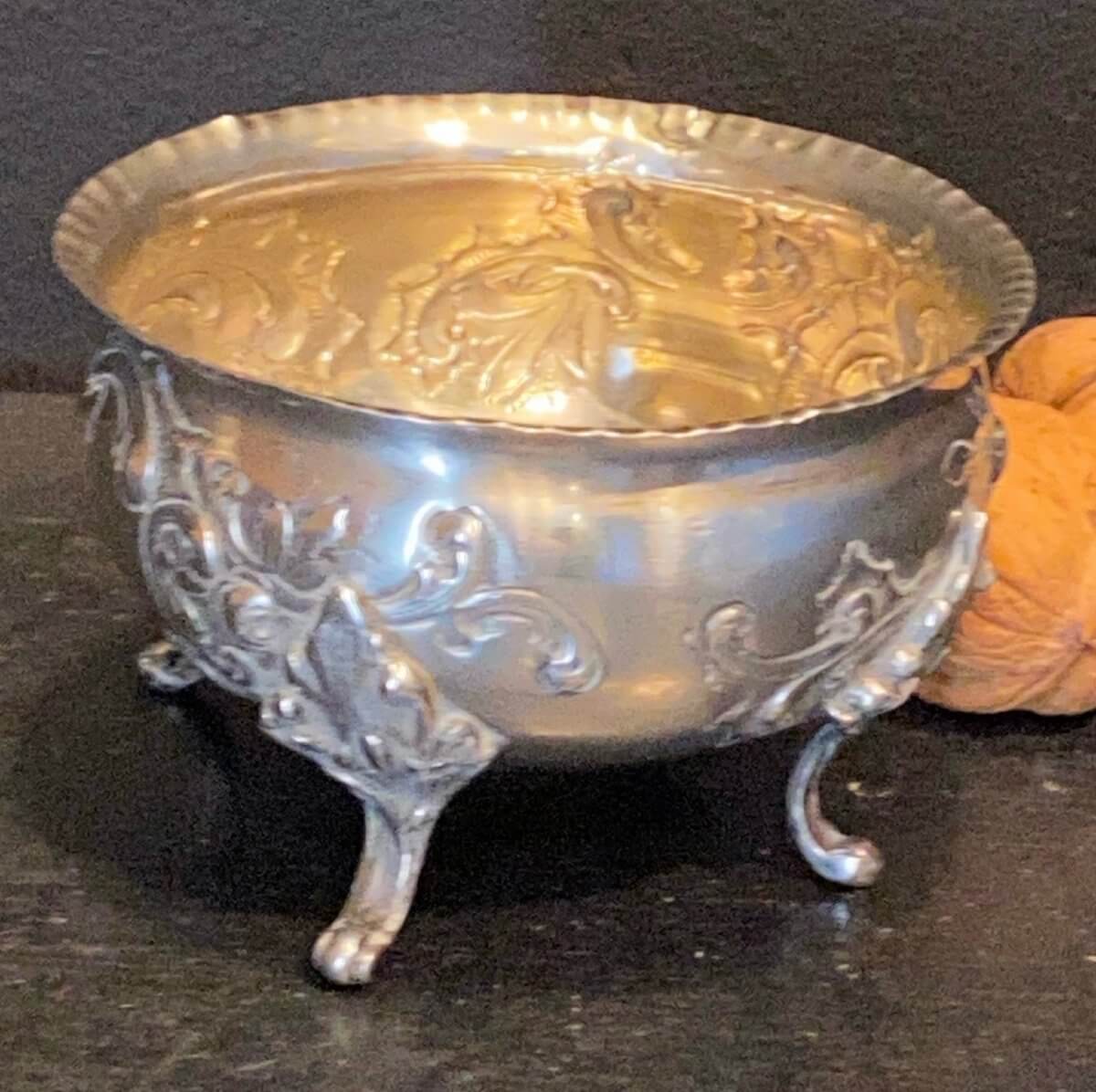 Petite Coupe Sur Pied En Argent