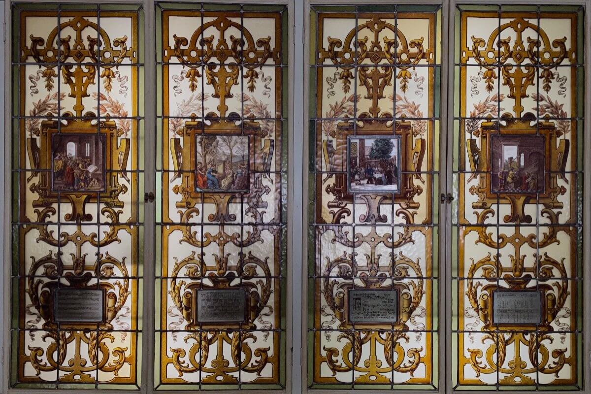 Suite De 4 Vitraux Aux Musiciens