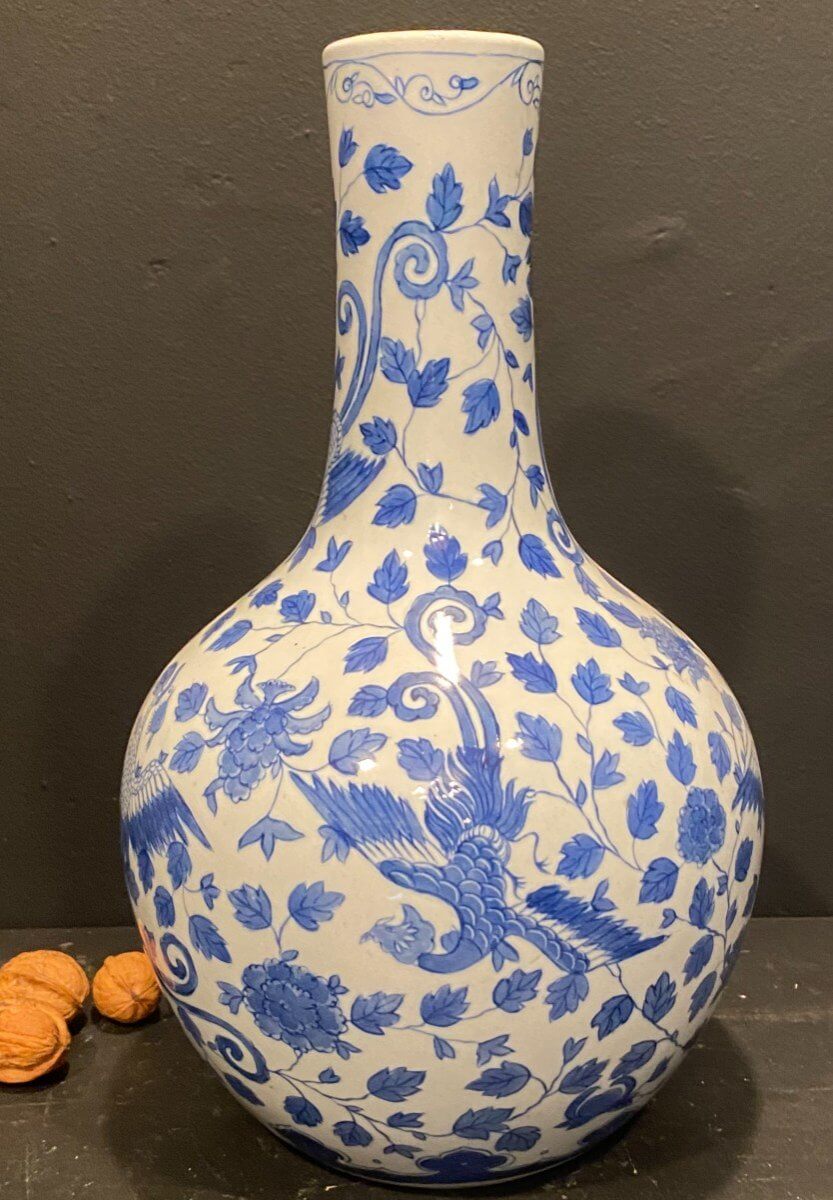 Vase De Chine En Porcelaine Bleue