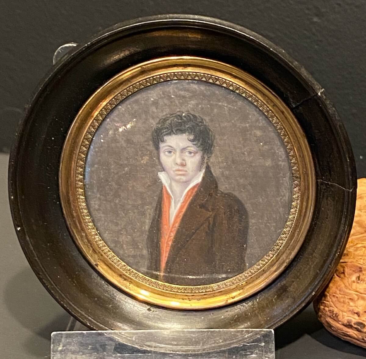 Miniature, Portrait d'Homme Au Gilet Rouge